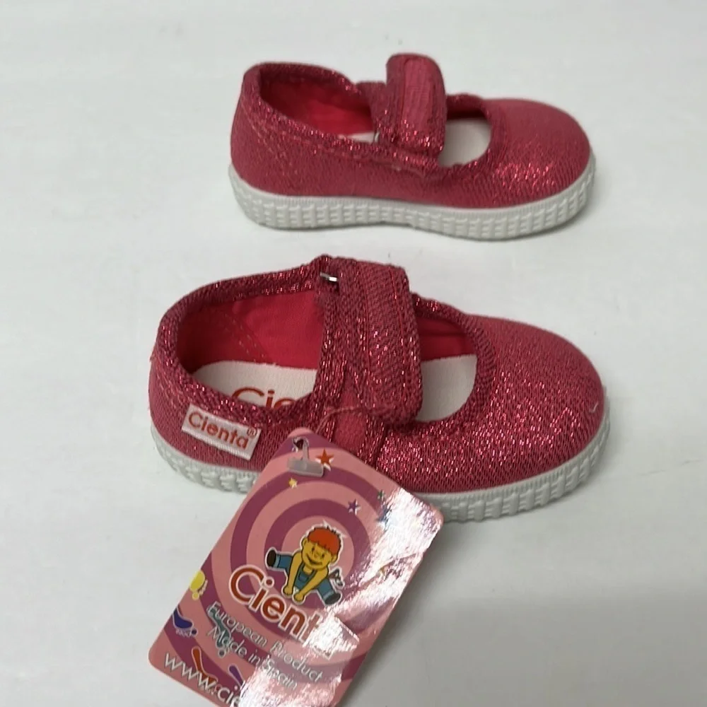 CIENTA girls, Mary Jane shoes.